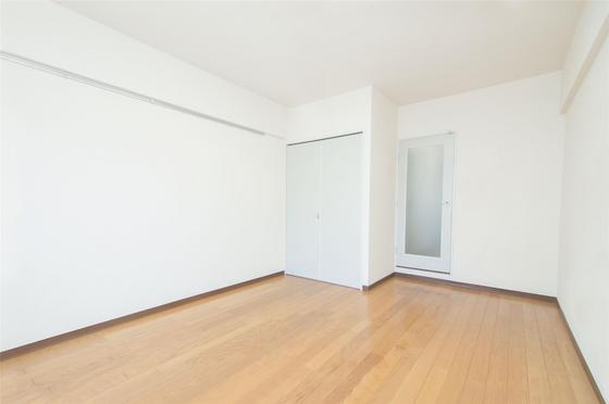 クリスタル・ハイツ