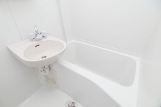 クリスタル・ハイツ