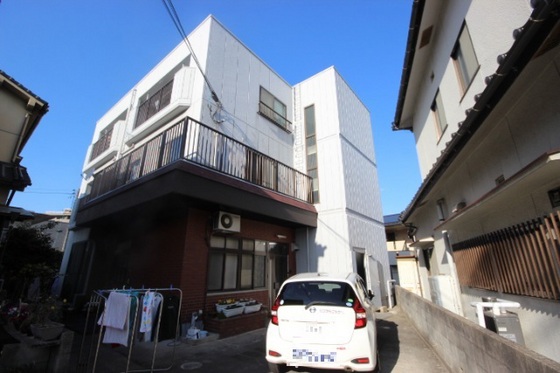 海田町田中マンション