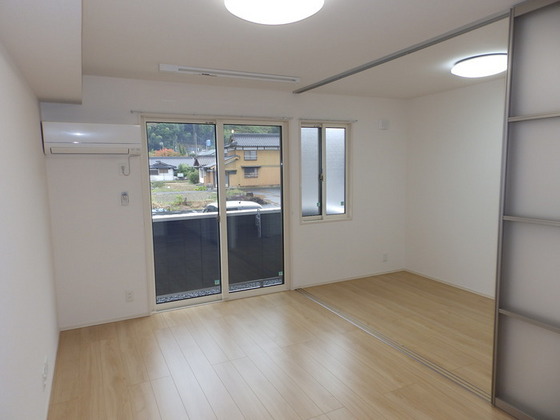 アクシス牛野谷