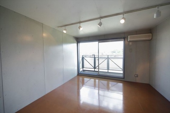 パーティアム津高