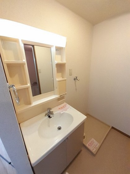 サンライズ富田