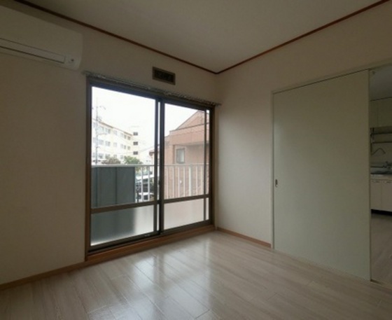 A APARTMENT NISHIICHI