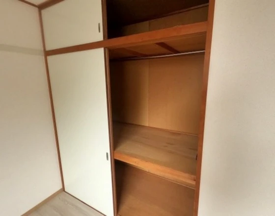 A APARTMENT NISHIICHI