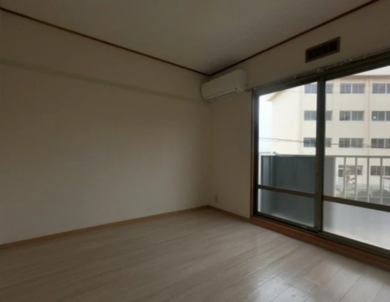 A APARTMENT NISHIICHI