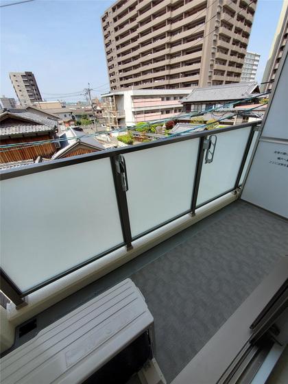 コクーン大元駅前