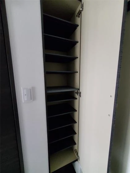 コクーン大元駅前