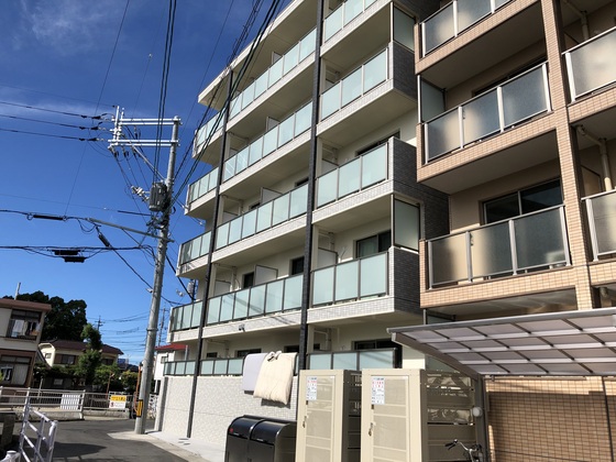 コクーン大元駅前