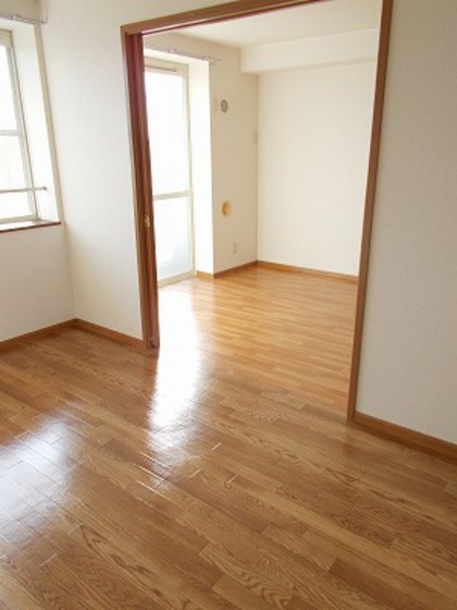 メゾン・ドゥ・コリーヌA