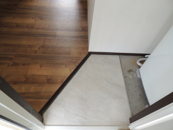 ホワイトメゾンミツオカ