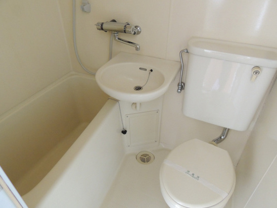 ホワイトメゾンミツオカ