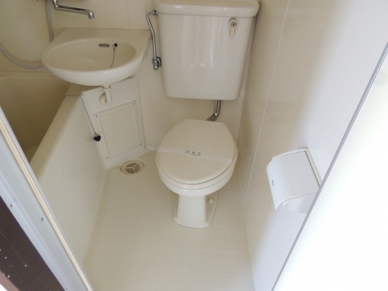 ホワイトメゾンミツオカ