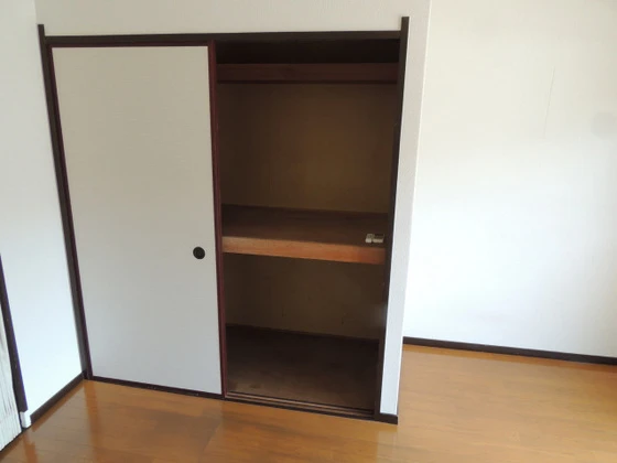 ホワイトメゾンミツオカ