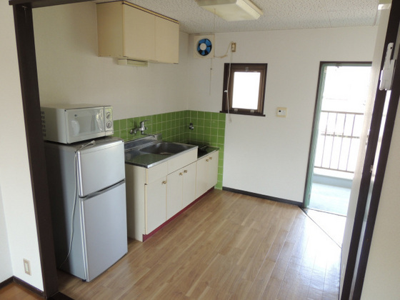 ホワイトメゾンミツオカ