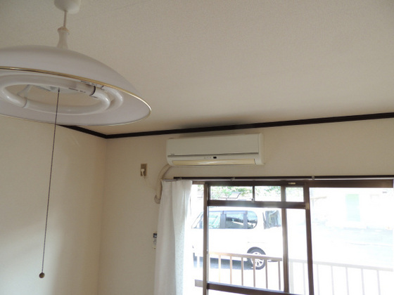 ホワイトメゾンミツオカ