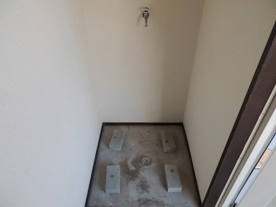 ホワイトメゾンミツオカ