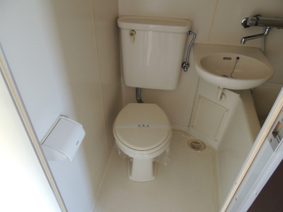 ホワイトメゾンミツオカ