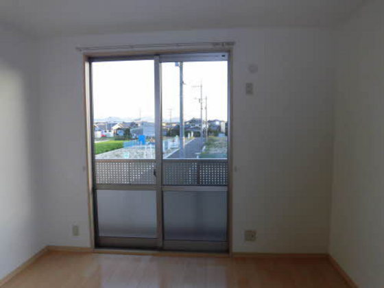 シャーメゾン松新