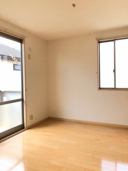 シャーメゾン松新