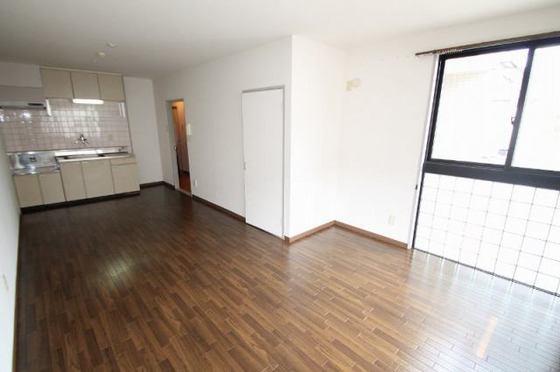 メゾンドール青江