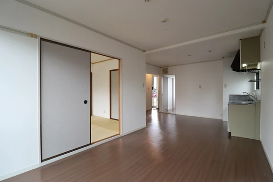 ハイツプロミネンス