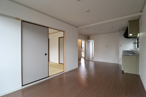 ハイツプロミネンス