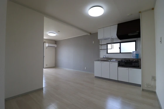 ハイツプロミネンス