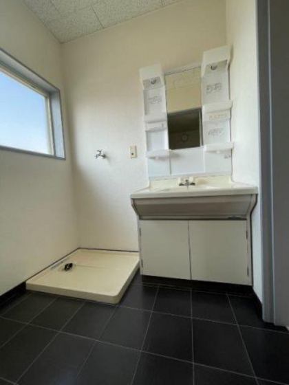 グリーンハイツ福島F棟