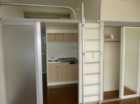 レオパレスグランドゥールⅠ