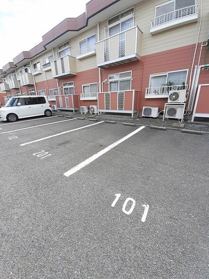 エルディム内田B