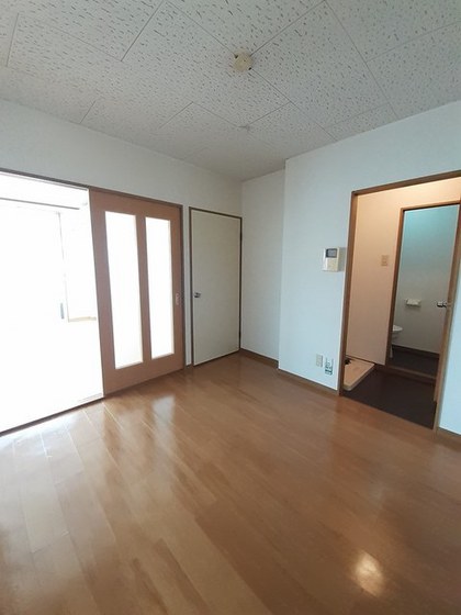 エルディム内田B