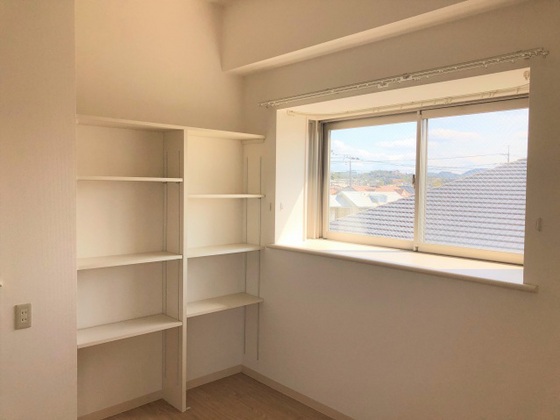 アネシストリア