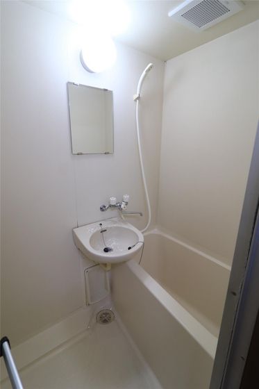 シャンティ青江