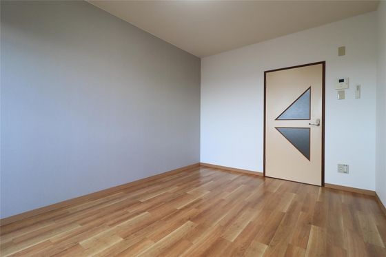 シャンティ青江