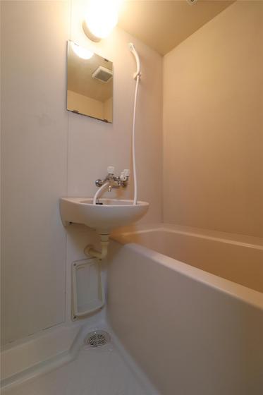 シャンティ青江