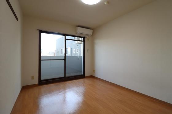 シャンティ青江