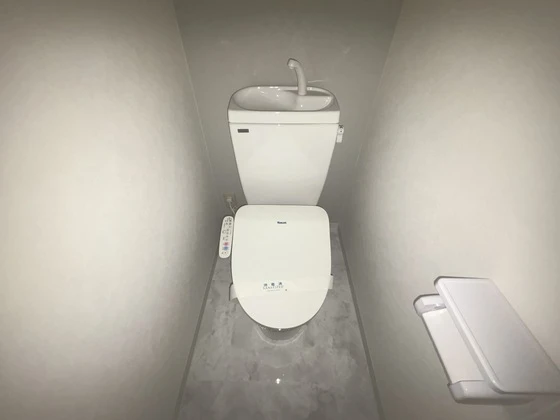 charel白島九軒町