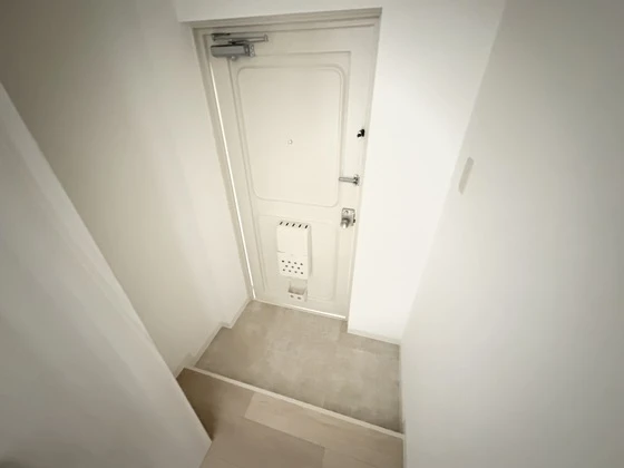 charel白島九軒町