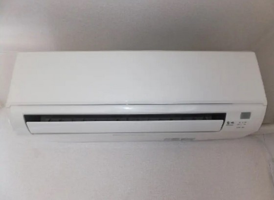 レオパレスひかり