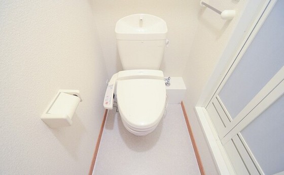 レオパレスひかり