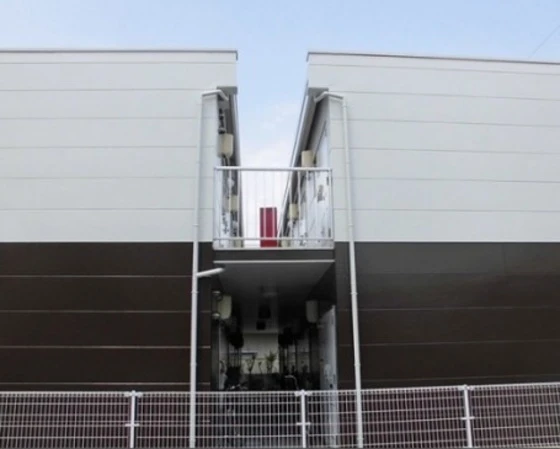 レオパレスひかり