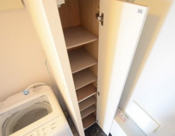 レオパレスひかり