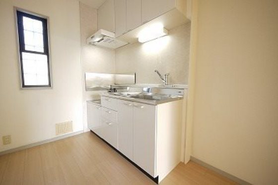 サンガーデン辰巳B棟