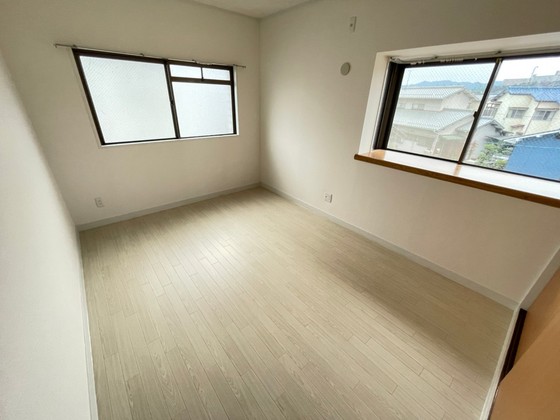 カルチェ堀田No.2