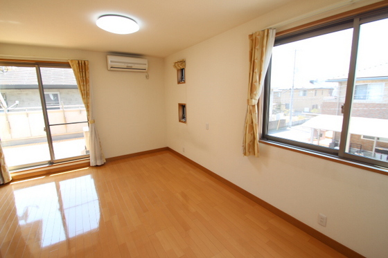 コモンシティ瀬戸8号貸家