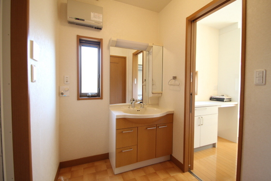 コモンシティ瀬戸8号貸家