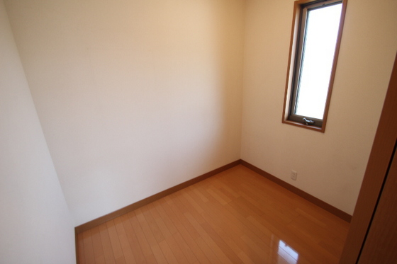 コモンシティ瀬戸8号貸家