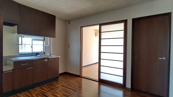 ドミ・アゼリアⅡ D