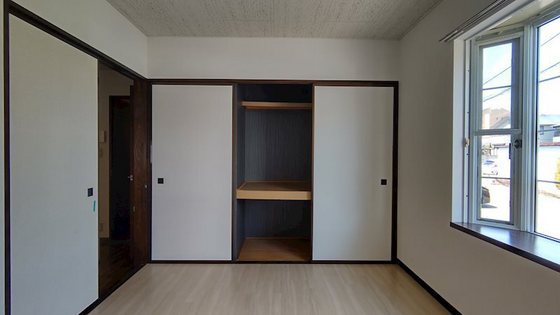 ドミ・アゼリアⅡ D