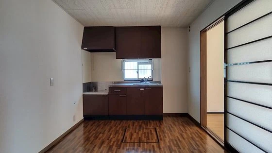 ドミ・アゼリアⅡ D